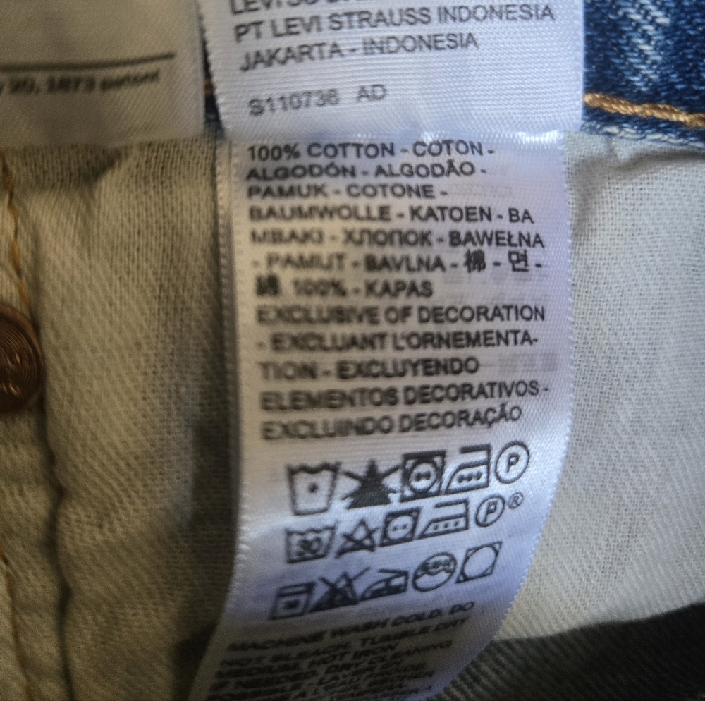 Levi's Light Blue 501 Original Denim Jeans.Size 32×30 - Picture 6 of 9